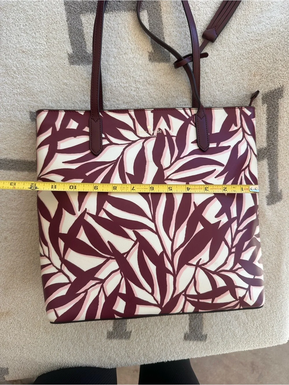Kate spade Tote Bag in Burgundy and Cream